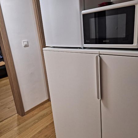 Guesthouse Flower Ljubljana Eksteriør bilde