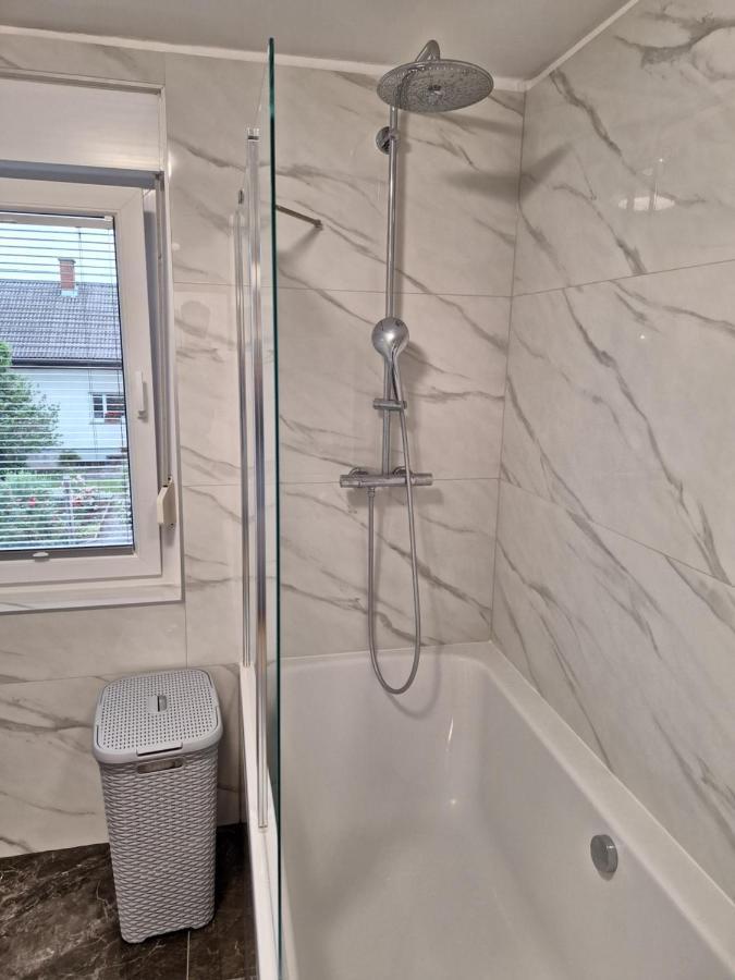 Guesthouse Flower Ljubljana Eksteriør bilde
